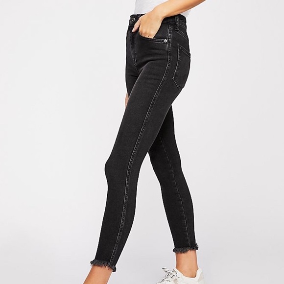 Free People Denim - Free people black skinny raw hem jeans 26 EUC